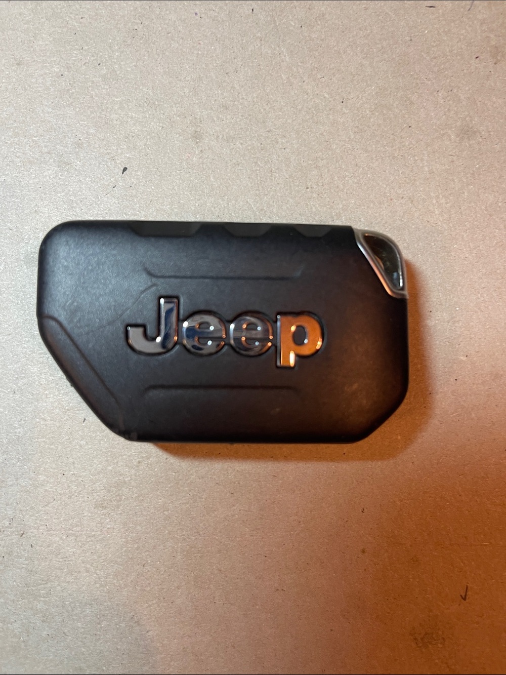 Jeep 2022Gladiator Black Key Fob Cover with Chrome Accent